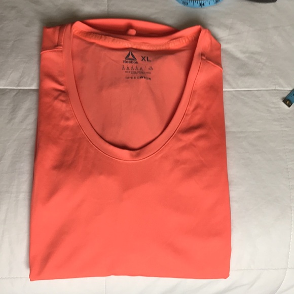 REEBOK XL speedwick top - Picture 8 of 9